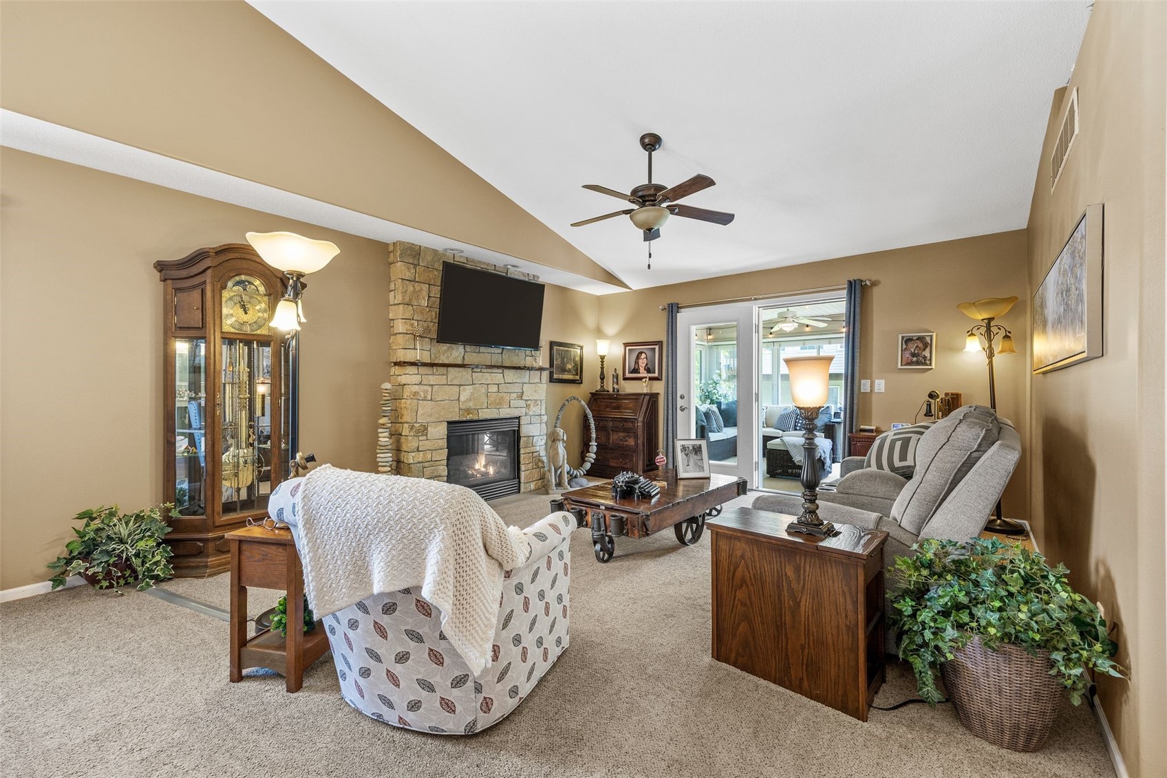 6620 Waterview Drive SW Cedar Rapids IA 52404