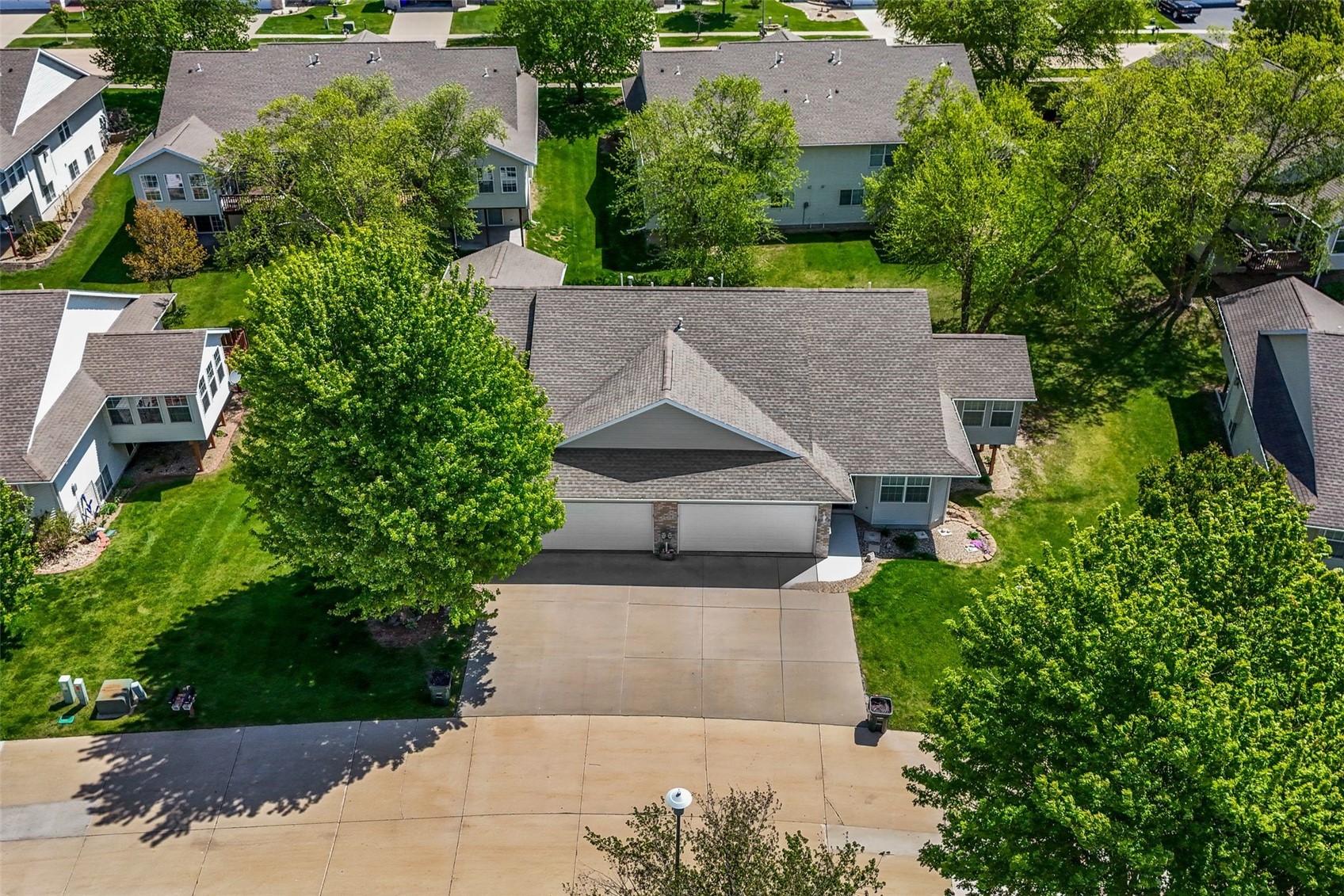 6620 Waterview Drive SW Cedar Rapids IA 52404