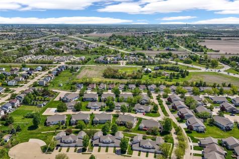 6620 Waterview Drive SW Cedar Rapids IA 52404