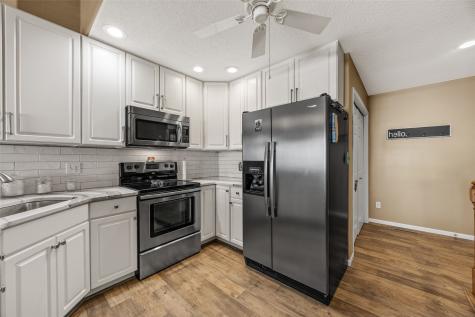6620 Waterview Drive SW Cedar Rapids IA 52404