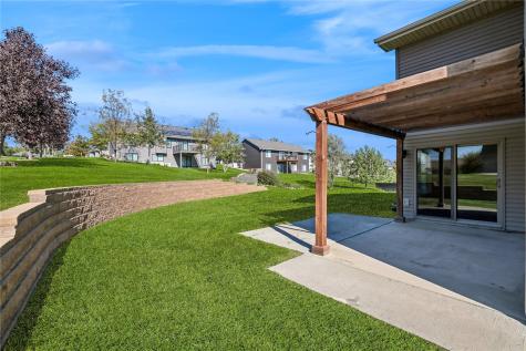 916 Jackson Street Tiffin IA 52340
