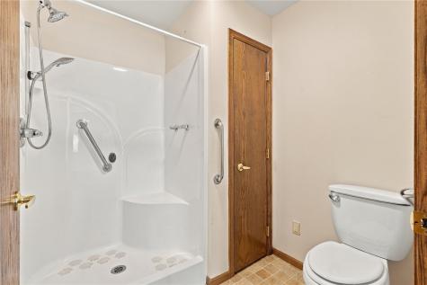 118 Cardinal Court Independence IA 50644