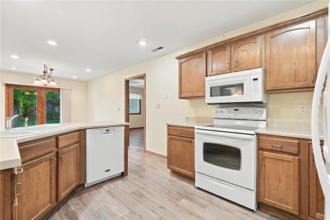 118 Cardinal Court Independence IA 50644