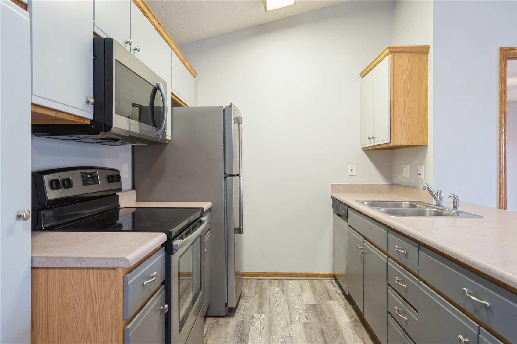 250 Cimarron Drive Hiawatha IA 52233