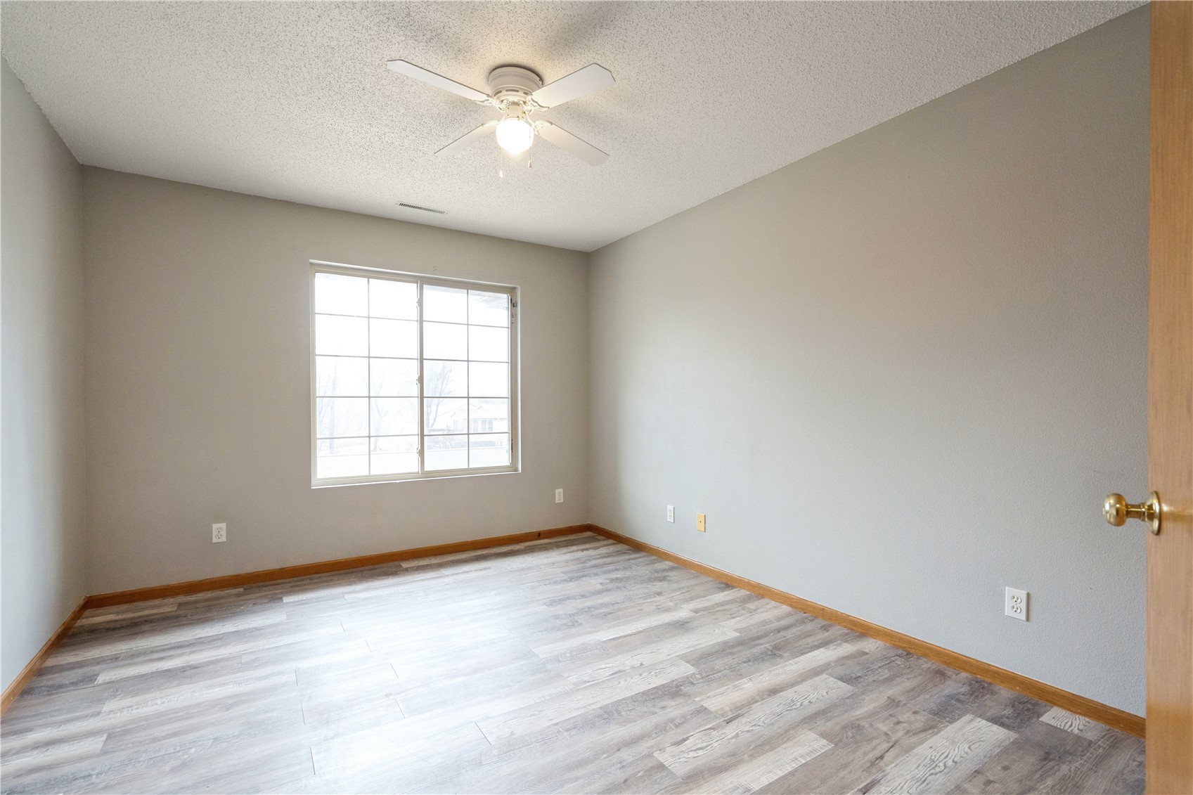 250 Cimarron Drive Hiawatha IA 52233