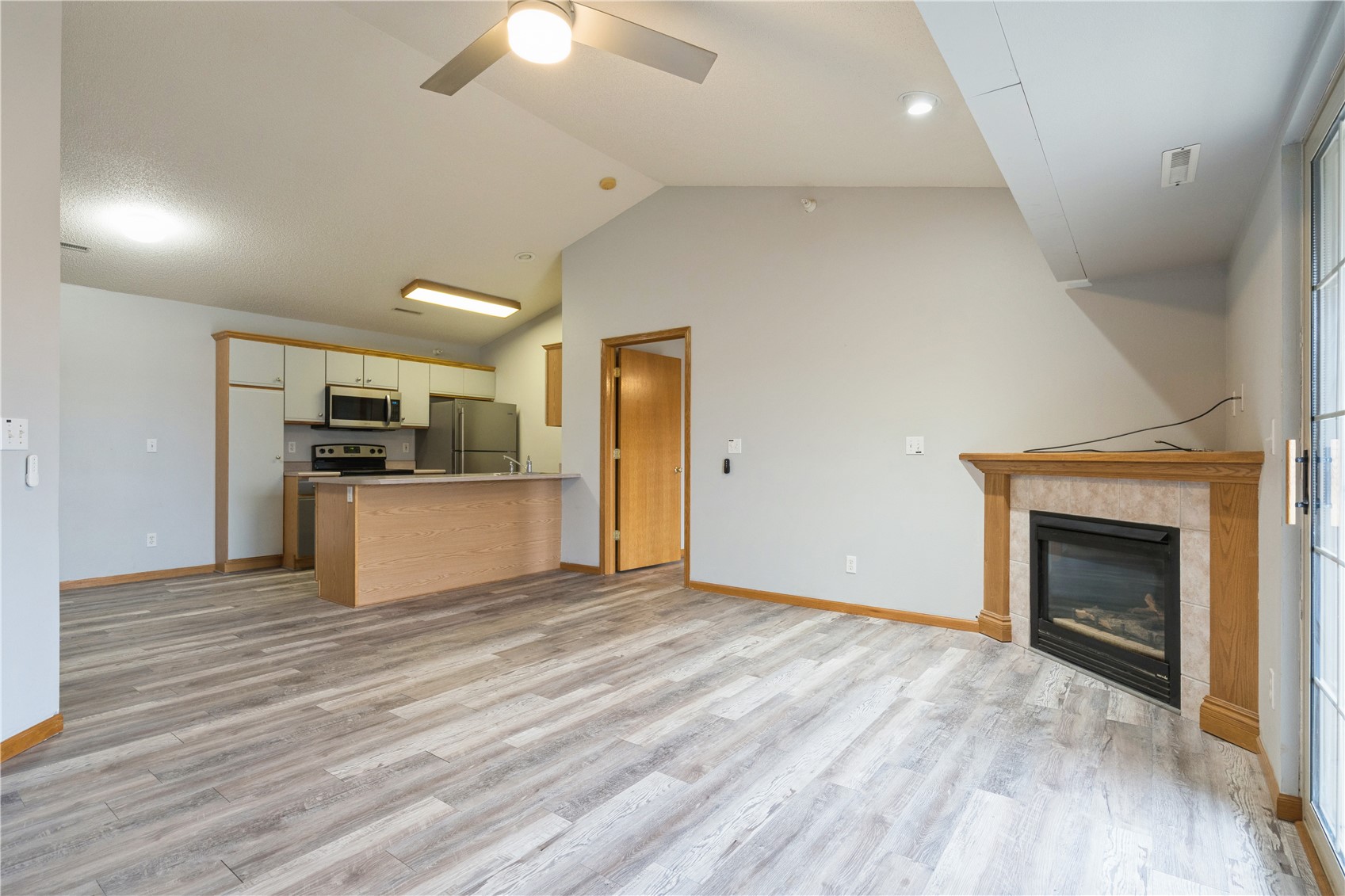 250 Cimarron Drive Hiawatha IA 52233