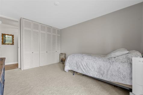 2222 1st Avenue NE Cedar Rapids IA 52402