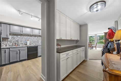 2222 1st Avenue NE Cedar Rapids IA 52402