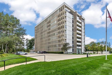 2222 1st Avenue NE Cedar Rapids IA 52402