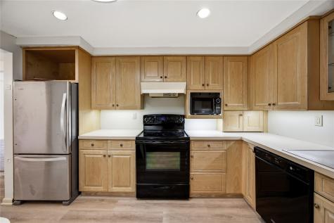 130 Thompson Drive SE Cedar Rapids IA 52403