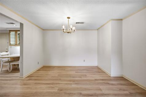 130 Thompson Drive SE Cedar Rapids IA 52403