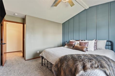 1507 Northgate Drive Ely IA 52227