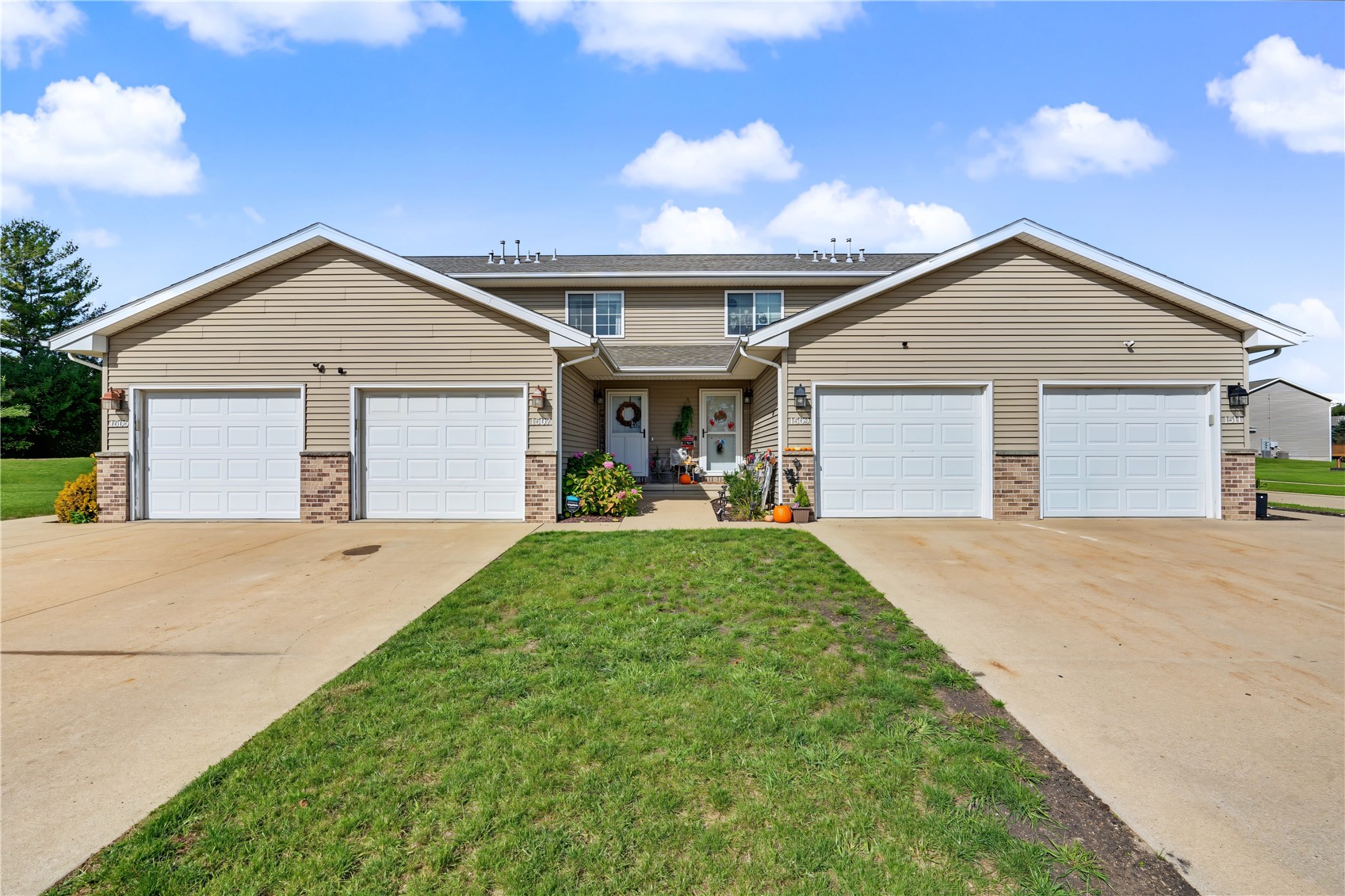 1507 Northgate Drive Ely IA 52227