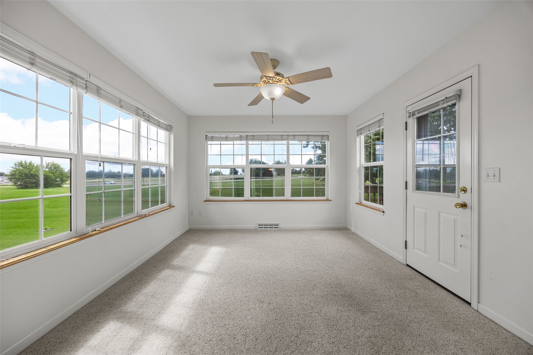 6341 Quail Ridge Drive SW Cedar Rapids IA 52404