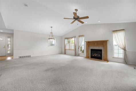 6341 Quail Ridge Drive SW Cedar Rapids IA 52404