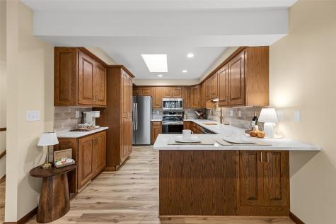 1585 Matterhorn Drive NE Cedar Rapids IA 52402