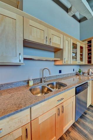 905 3rd Street SE Cedar Rapids IA 52401