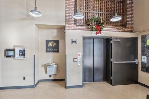 905 3rd Street SE Cedar Rapids IA 52401