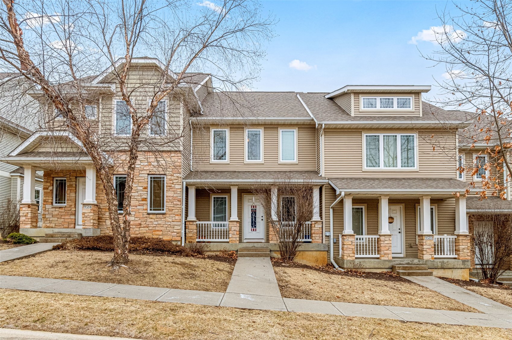 922 Ryan Court Iowa City IA 52246