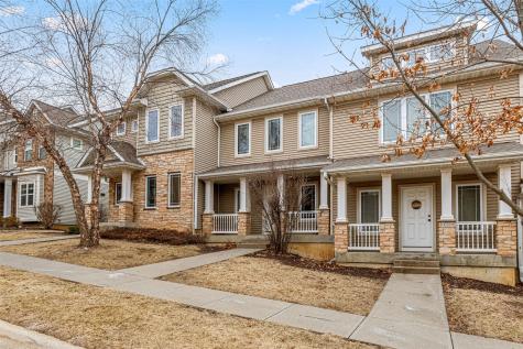 922 Ryan Court Iowa City IA 52246