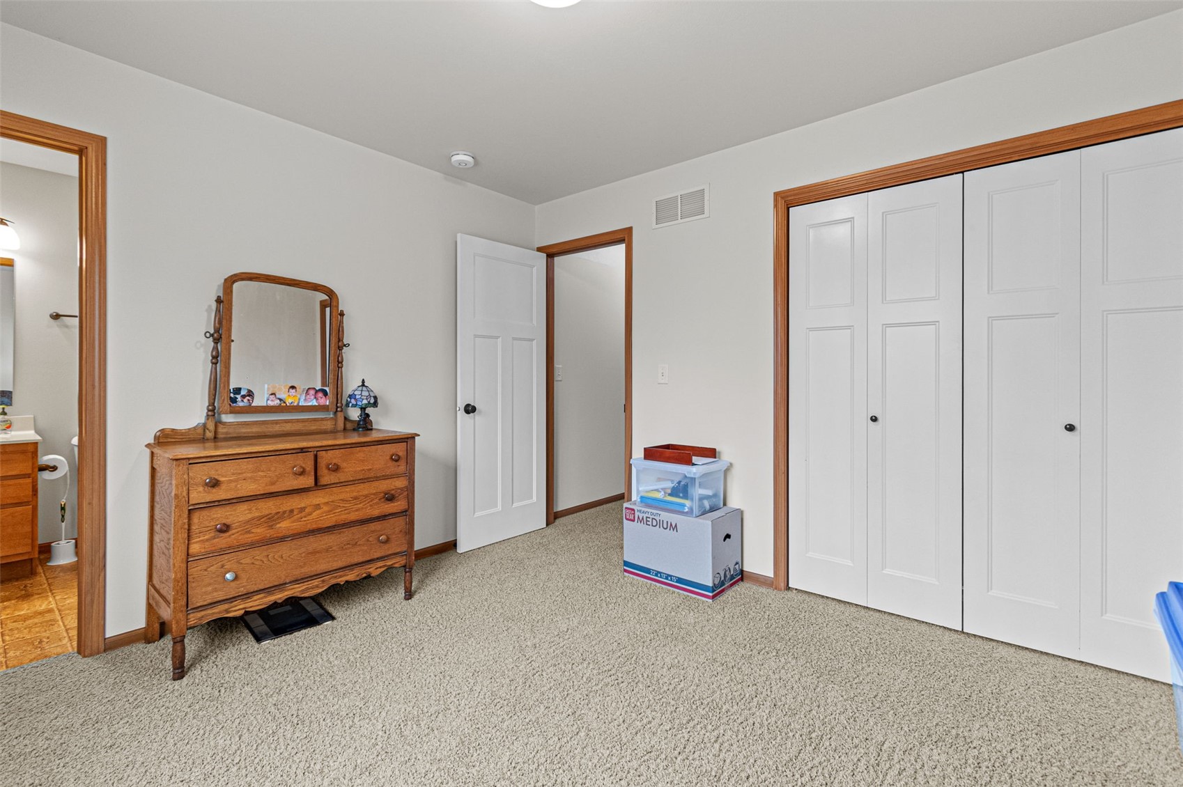 922 Ryan Court Iowa City IA 52246