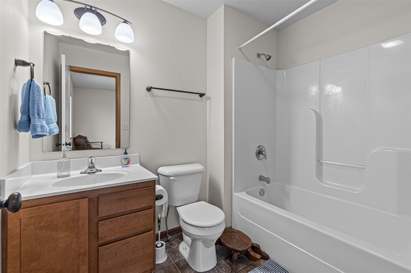 922 Ryan Court Iowa City IA 52246