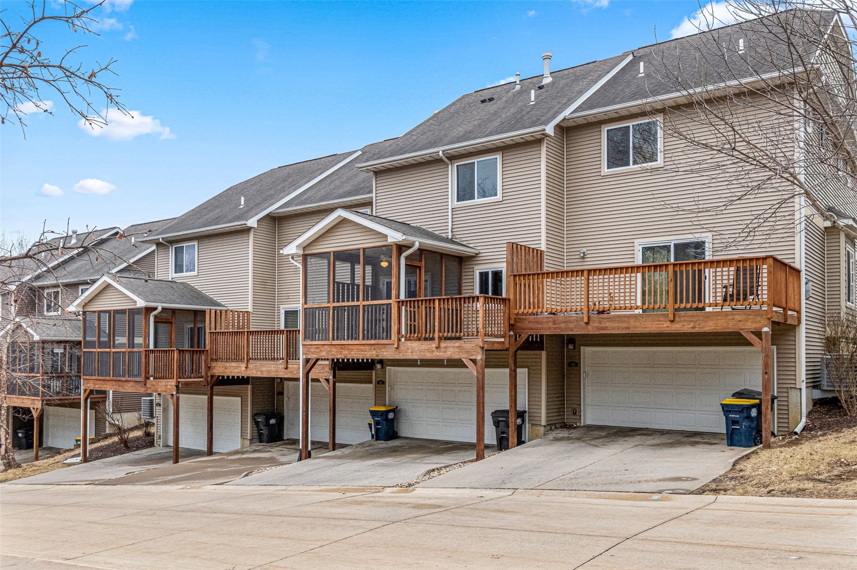922 Ryan Court Iowa City IA 52246