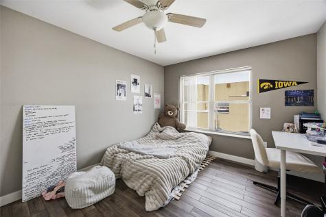 332 S Linn Street Iowa City IA 52240