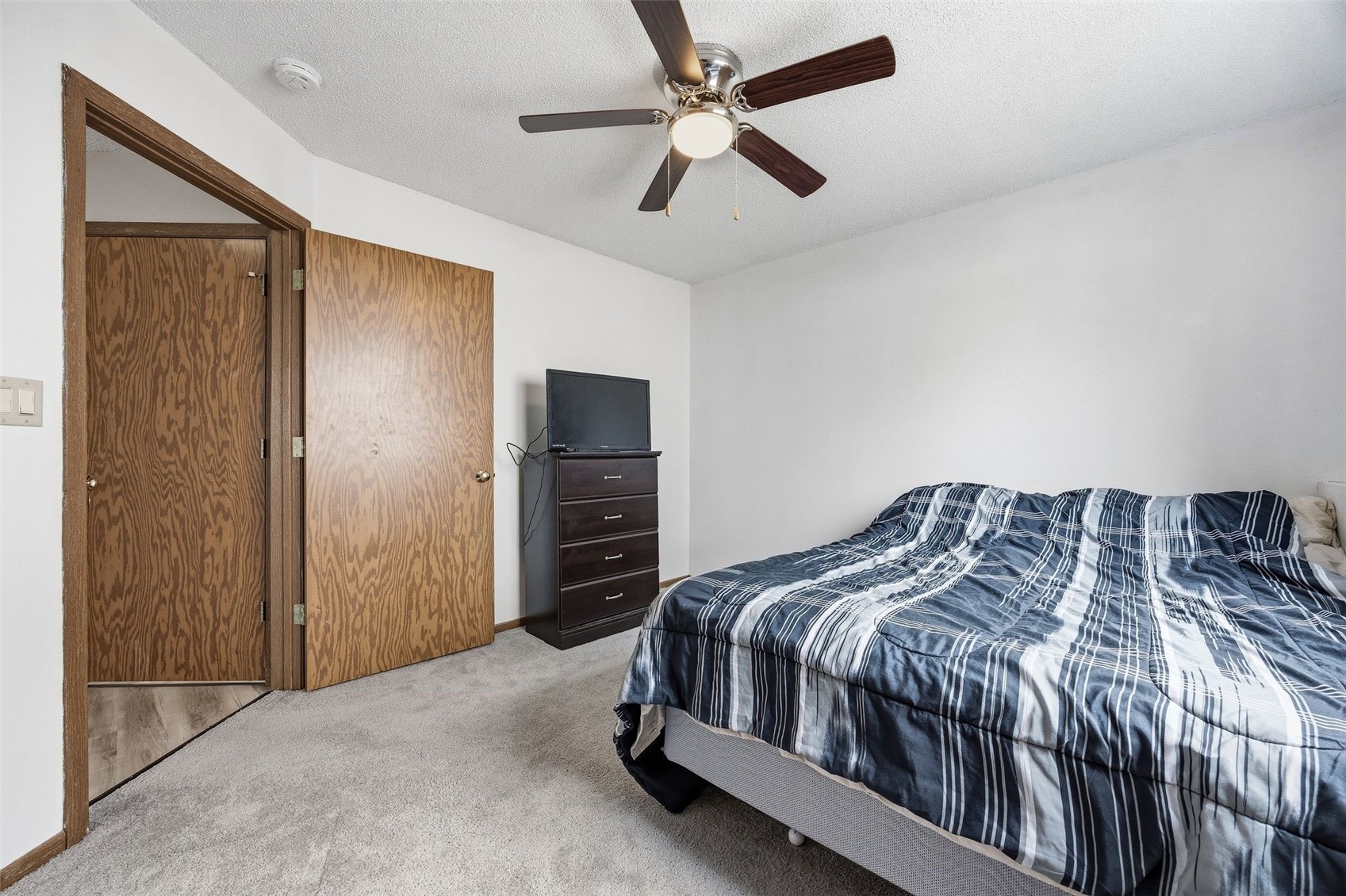 86 Westside Drive Iowa City IA 52246
