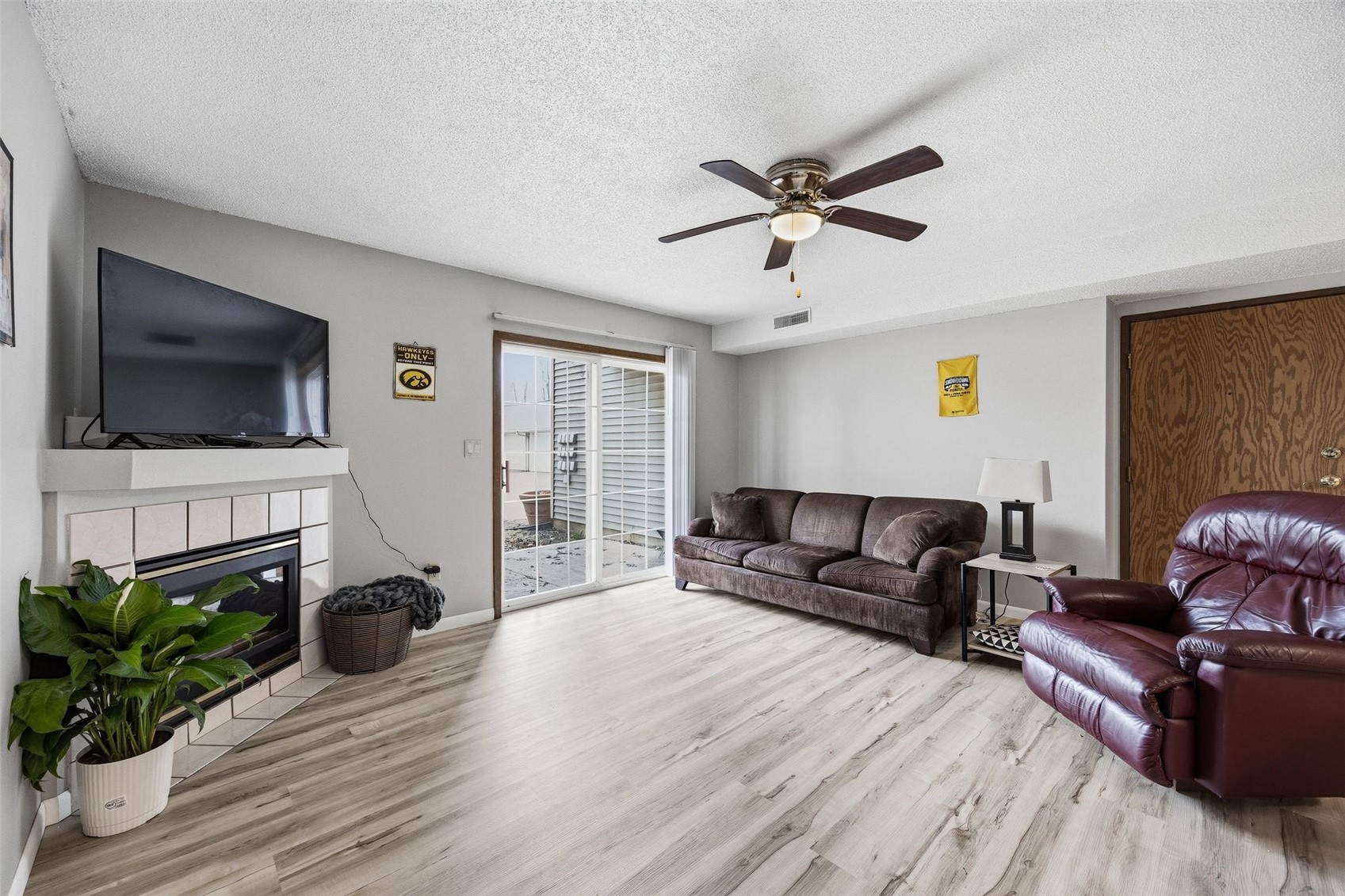 86 Westside Drive Iowa City IA 52246