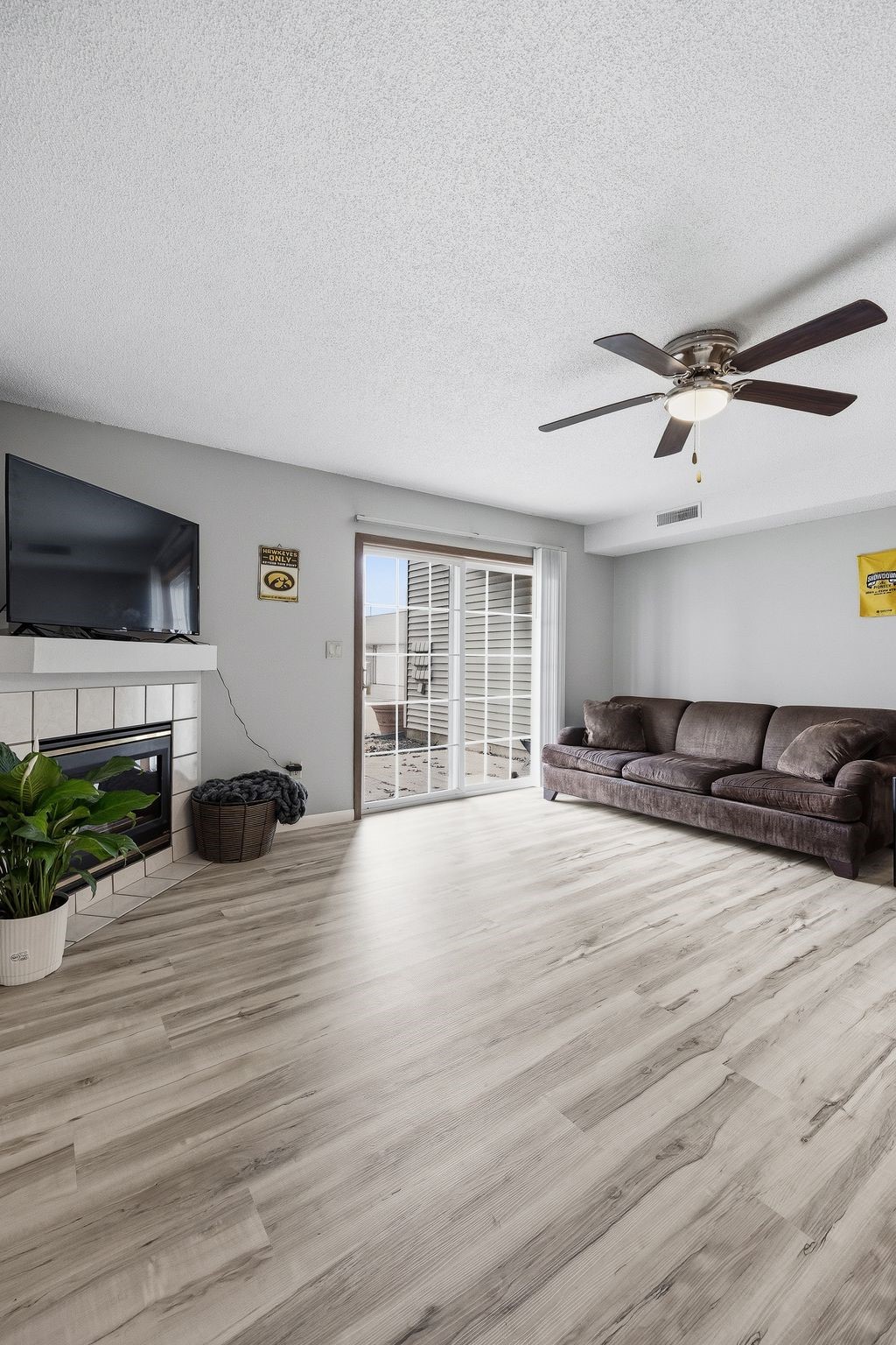 86 Westside Drive Iowa City IA 52246