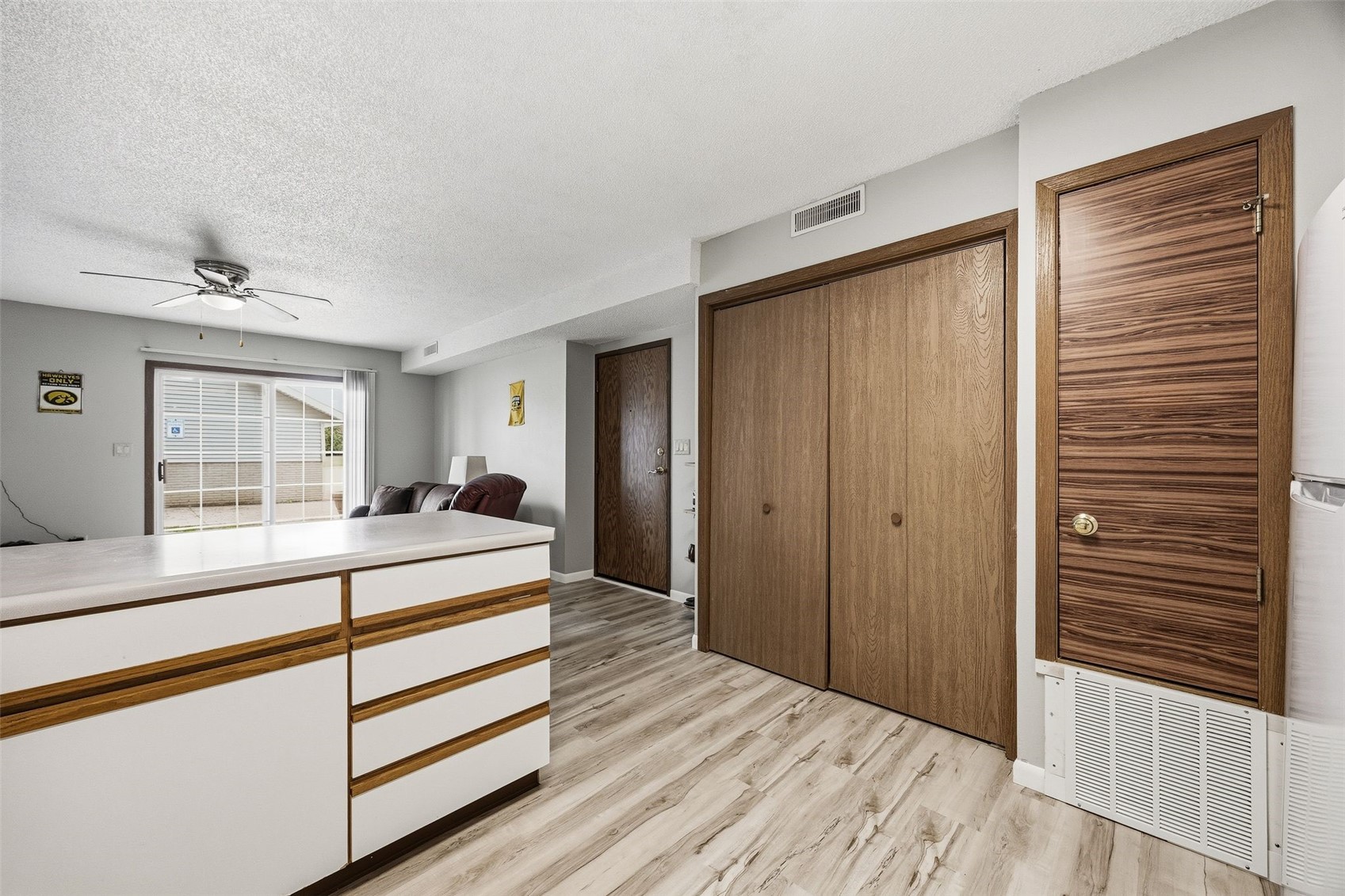 86 Westside Drive Iowa City IA 52246