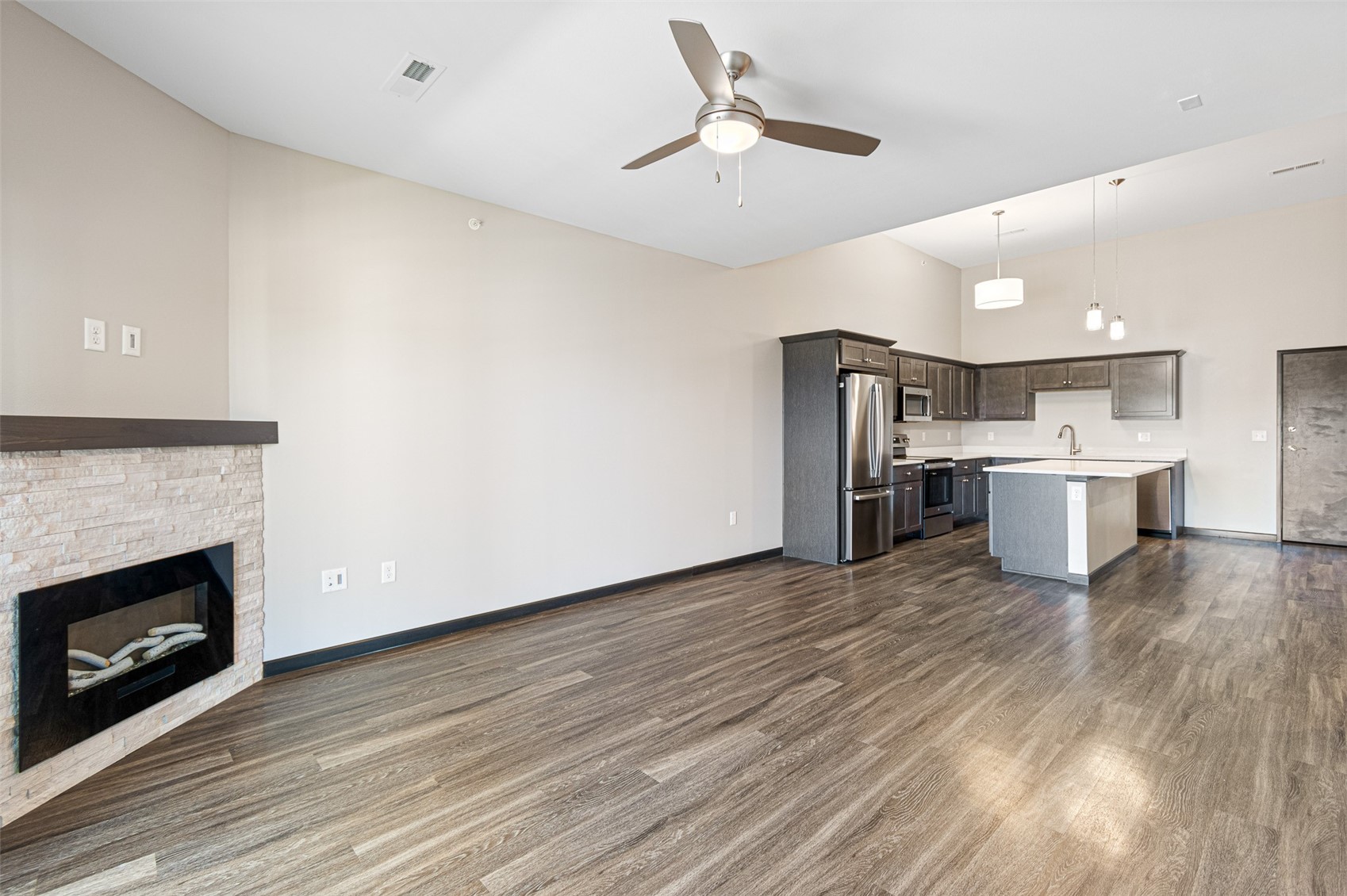 2877 Spring Rose Circle Coralville IA 52241