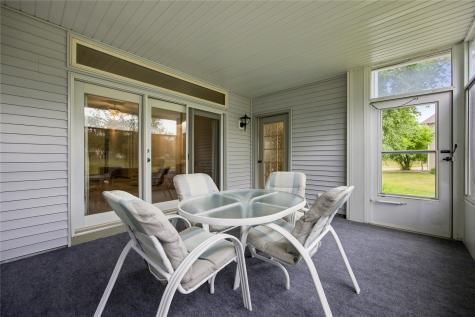 4425 Westchester Drive NE Cedar Rapids IA 52402