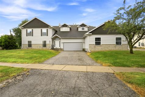4425 Westchester Drive NE Cedar Rapids IA 52402