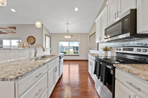 819 Heartland Court Fairfax IA 52228
