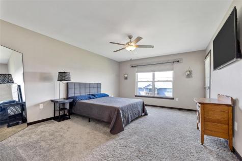 819 Heartland Court Fairfax IA 52228