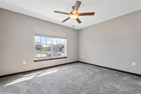 819 Heartland Court Fairfax IA 52228