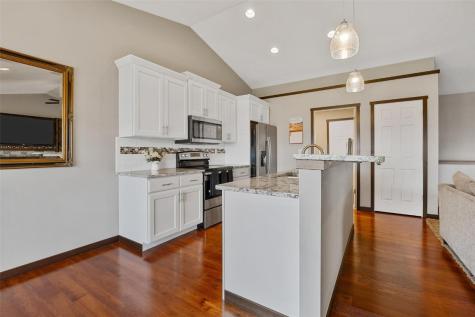 819 Heartland Court Fairfax IA 52228