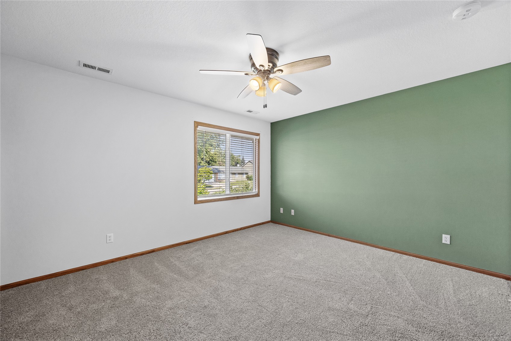 1472 Tower Lane Cedar Rapids IA 52402
