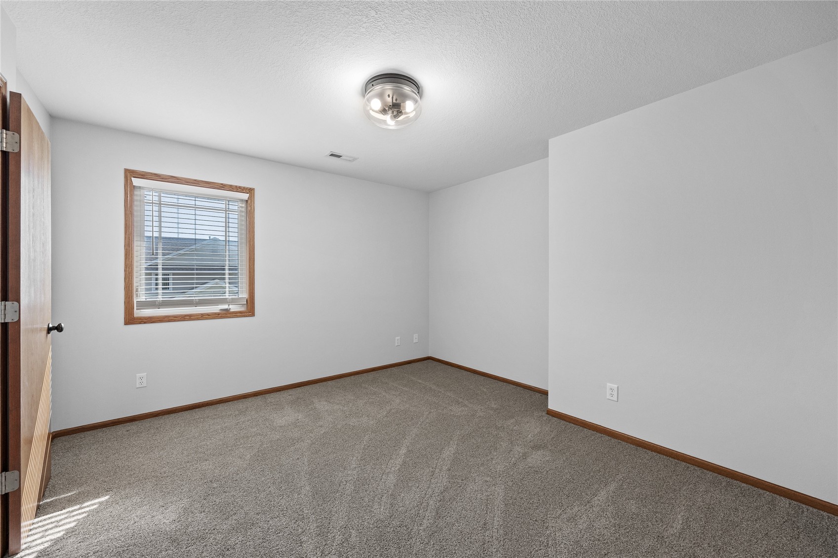 1472 Tower Lane Cedar Rapids IA 52402