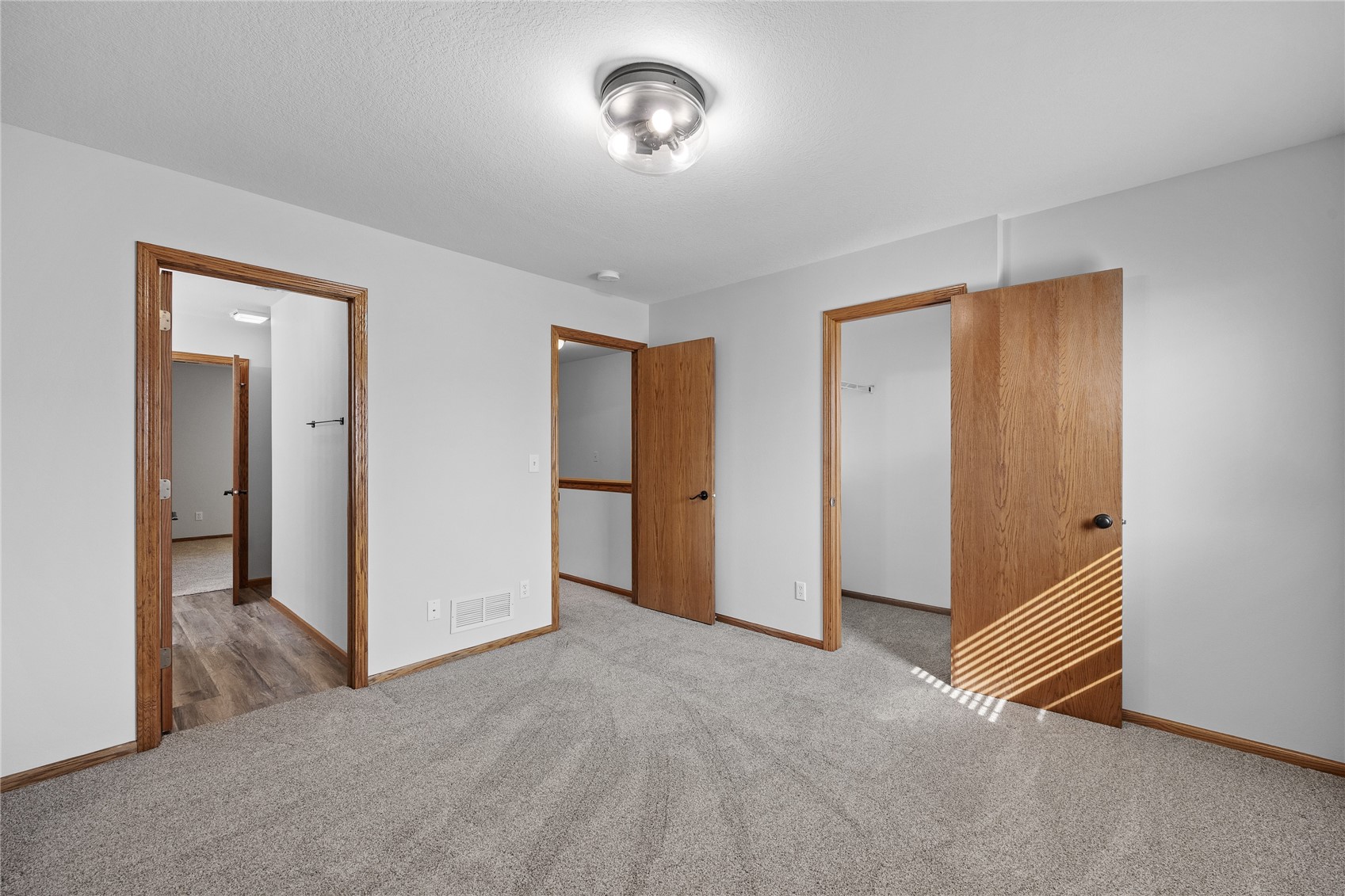 1472 Tower Lane Cedar Rapids IA 52402
