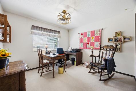 5712 Golden Court NE Cedar Rapids IA 52402