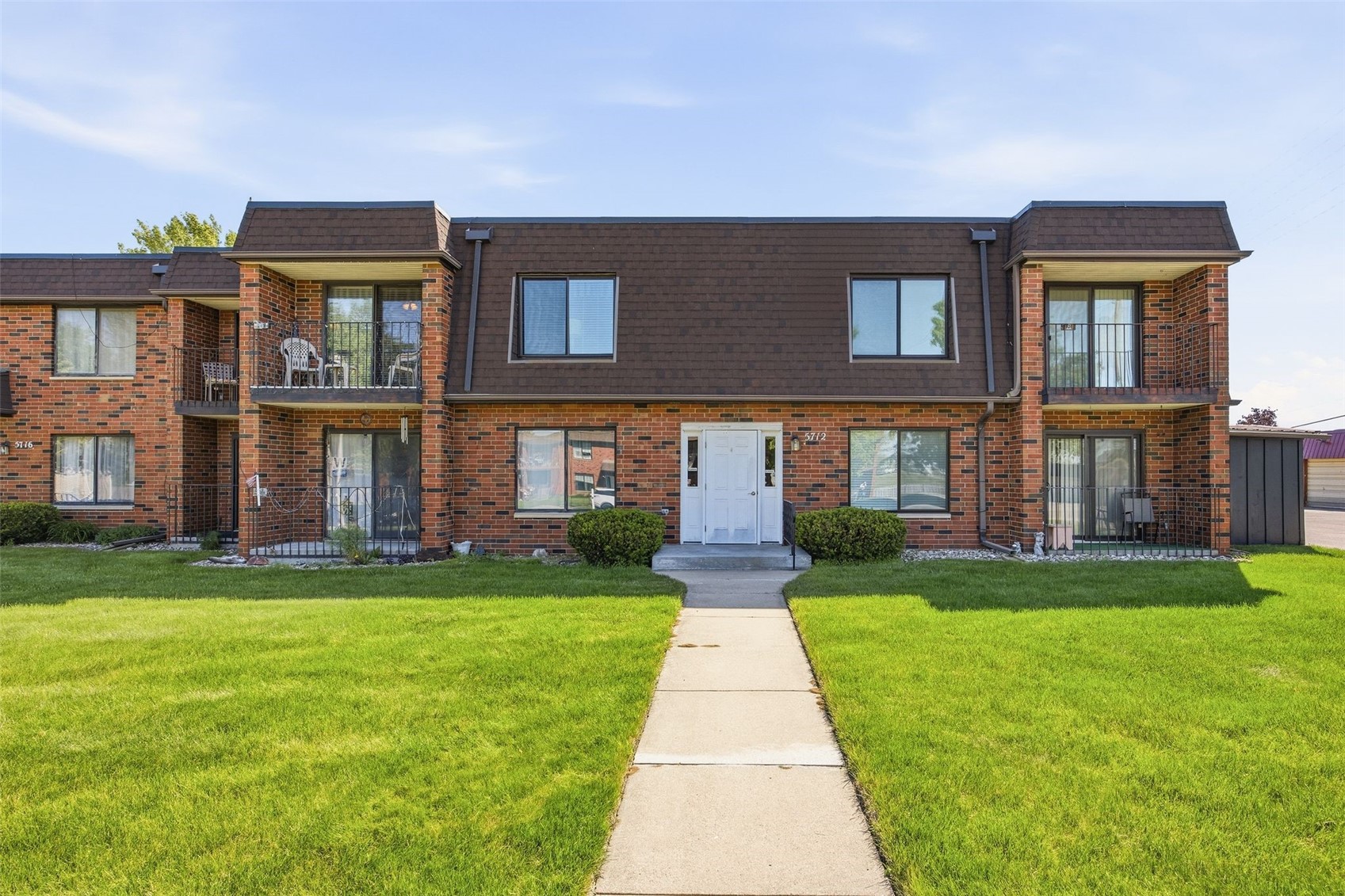 5712 Golden Court NE Cedar Rapids IA 52402