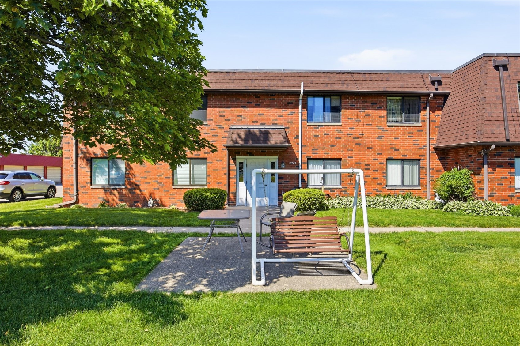 5712 Golden Court NE Cedar Rapids IA 52402