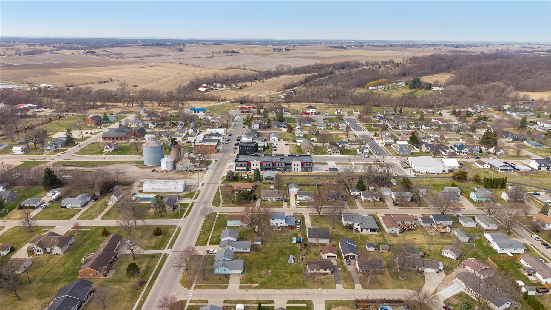 1500 Main Street Ely IA 52227
