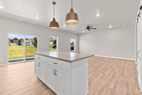 2306 Water Tower Place North Liberty IA 52317