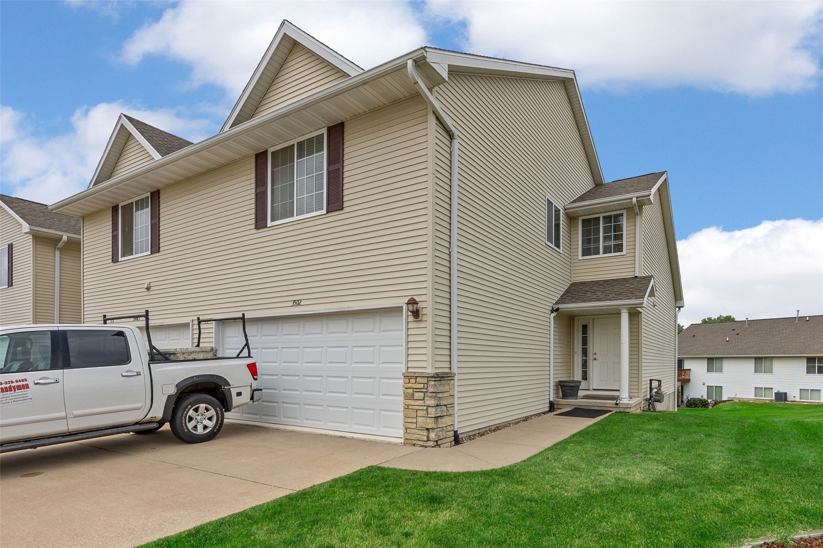 3502 Stoneview Circle SW Cedar Rapids IA 52404