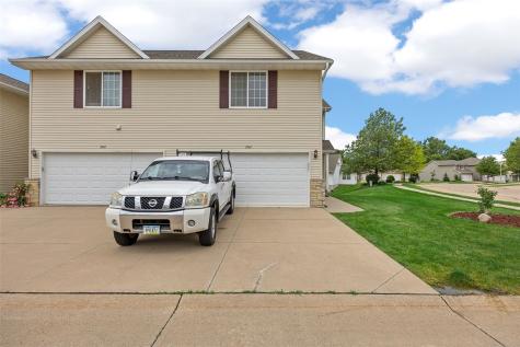 3502 Stoneview Circle SW Cedar Rapids IA 52404
