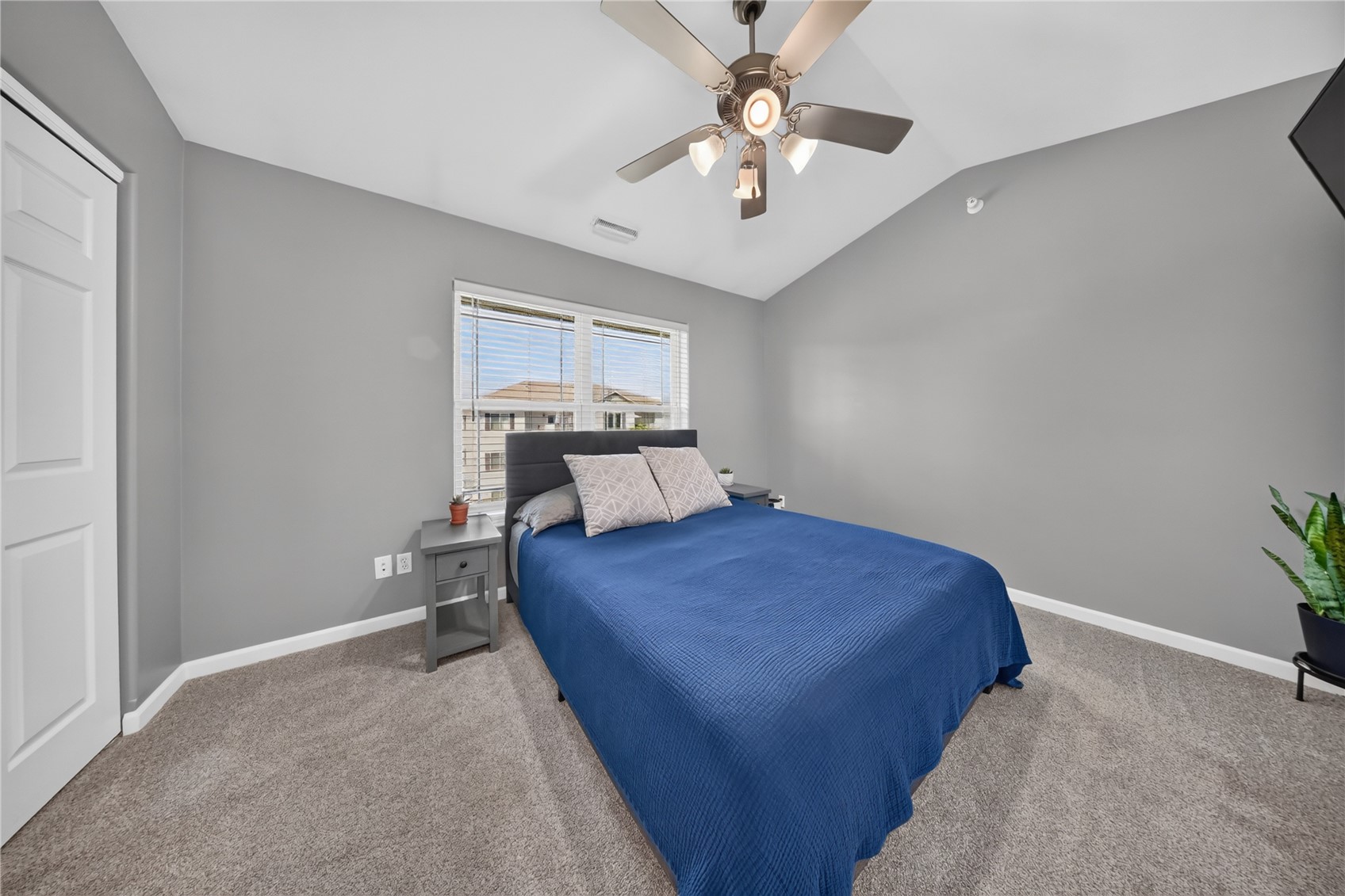 5829 Muirfield Drive SW Cedar Rapids IA 52404